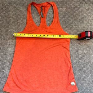 Vuori Orange Racer Back Tank Top xs